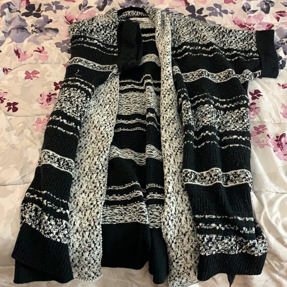Sweater-Cardigan